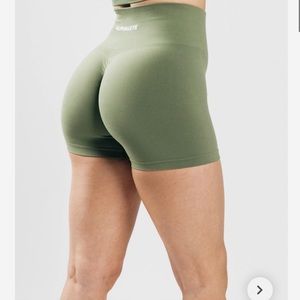 Alphalete Amplify Shorts